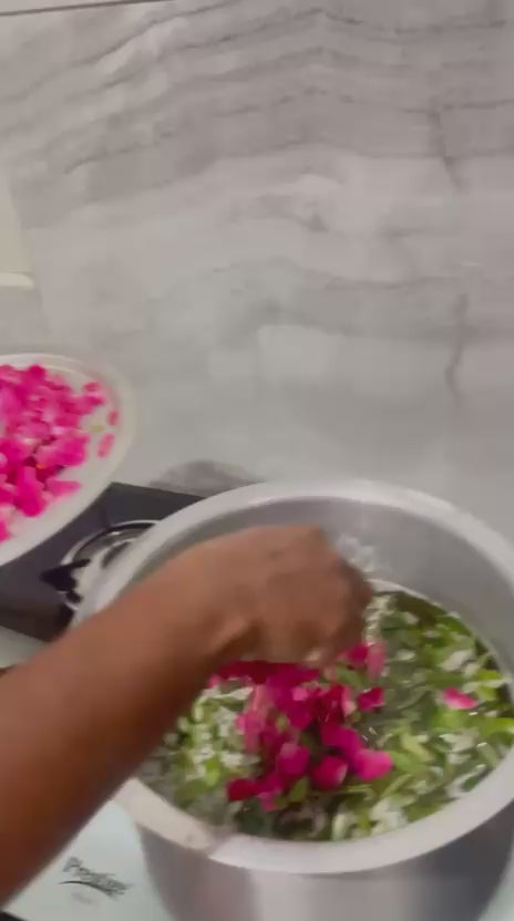 Rootevaa 100% Natural Herbal Hair Oil (250ml)